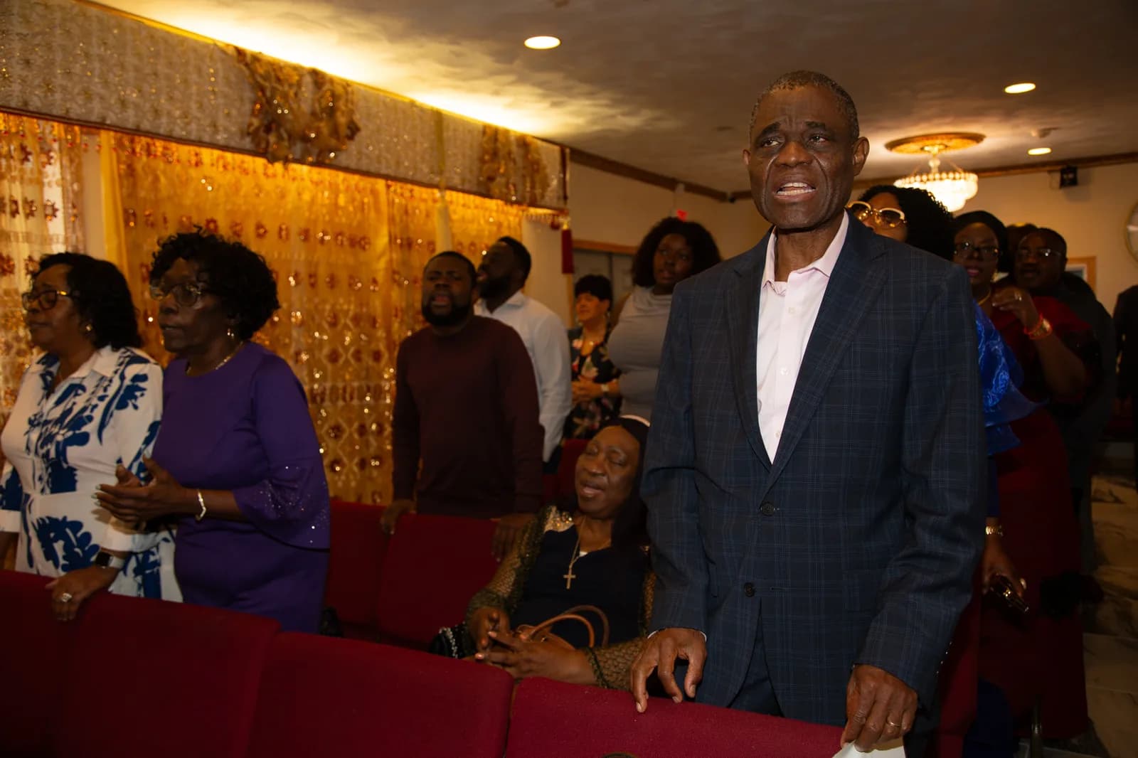 Cross of Light Ministries congregation